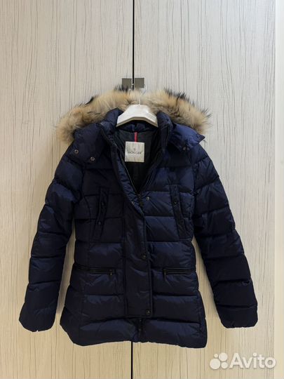 Пуховик и комбинезон Moncler