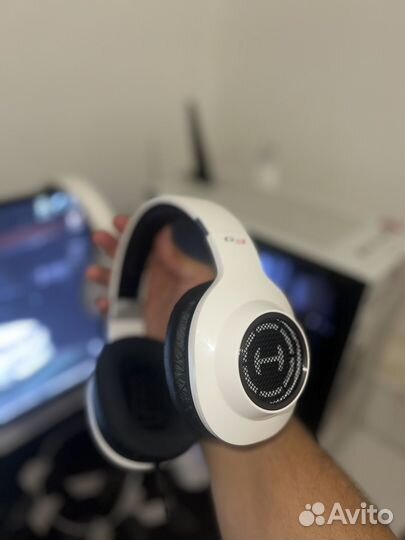 Наушники Edifier g2 ii white