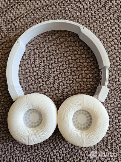 Беспроводные наушники JBL T450 BT