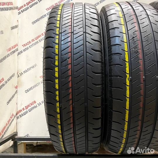 Dunlop SP Van01 205/70 R15C 106R