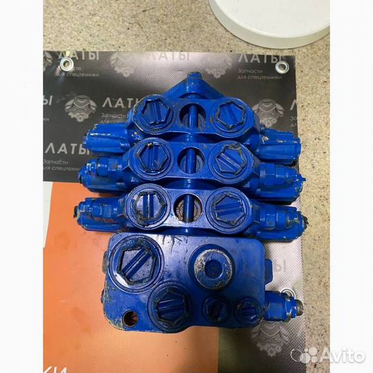 Гидравлический распределитель Bosch rexroth R908407411