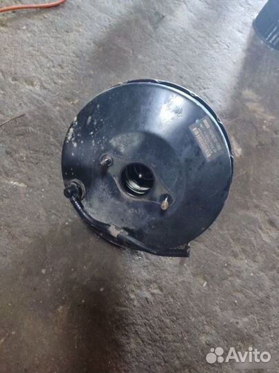 Вакуумный усилитель тормозов Ford Fusion