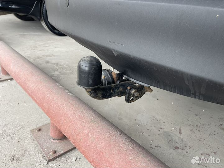 Фаркоп на RAV-4 12-19