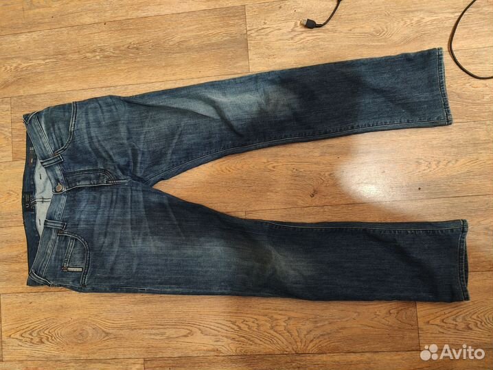 Джинсы armani jeans