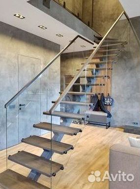 Стеклянные перила для лестниц