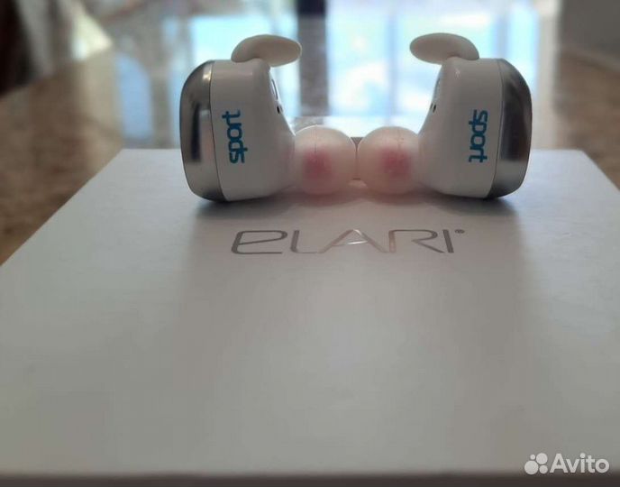 Беспроводные наушники elari