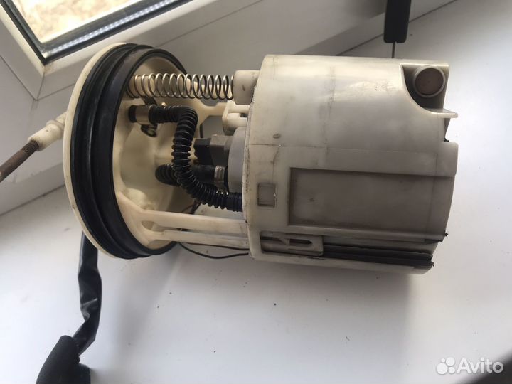 Бензонасос