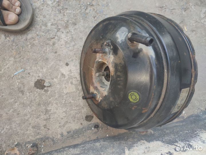 Вакуумник Ниссан Примера П11