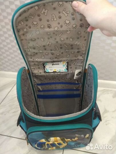 Рюкзак школьный