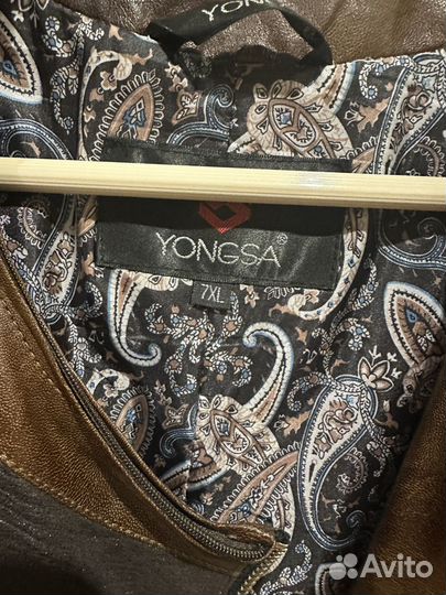 Кожаный плащ