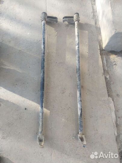 Торсион Ниссан Урван Е24