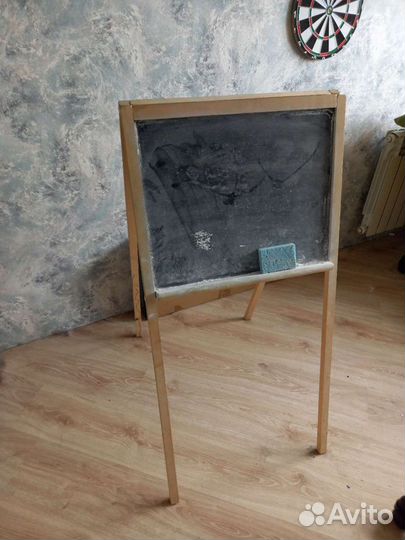 Магнитная меловая доска мольберт