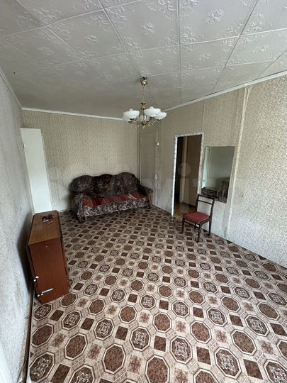 2-к. квартира, 42 м², 1/5 эт.