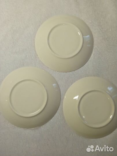 Чайные чашки и блюдца фарфор