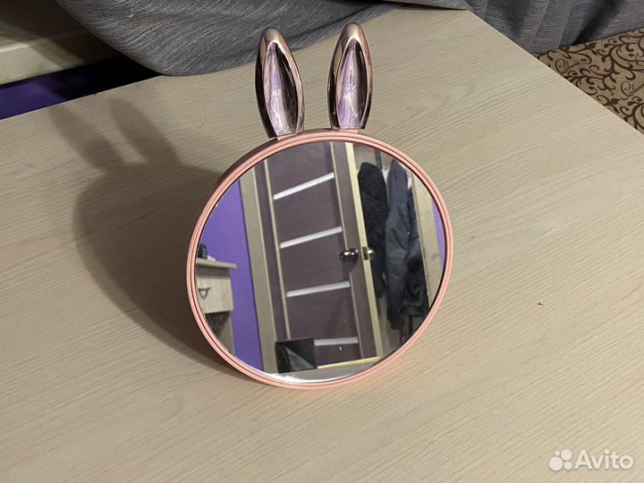 Зеркало с хранением