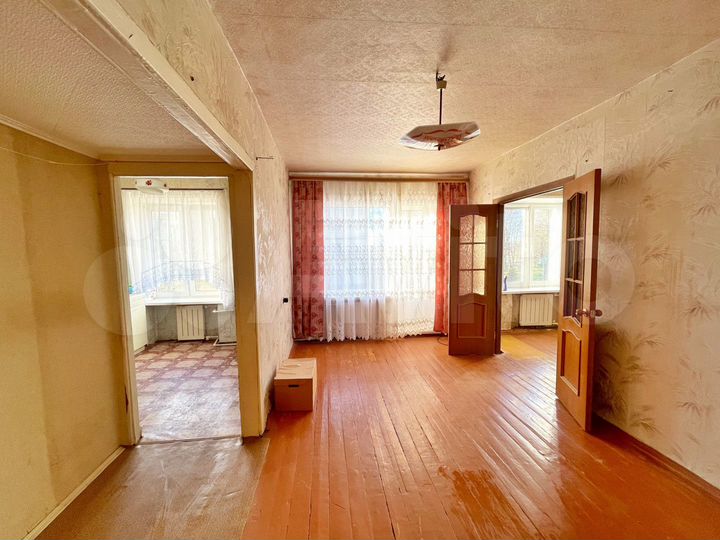 2-к. квартира, 42 м², 2/3 эт.