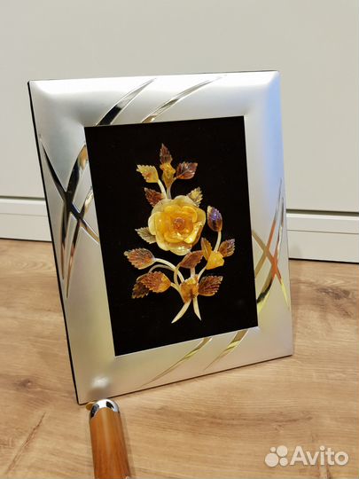 Янтарное панно (картина)