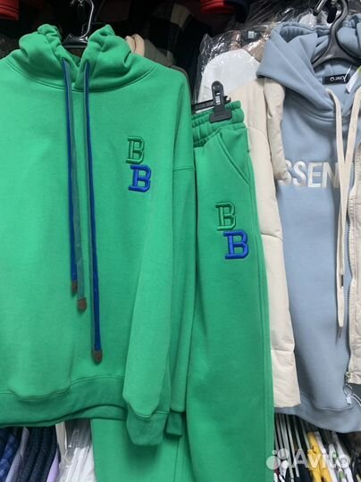 Спортивная одежда брендовая