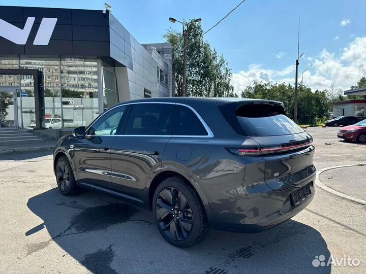 LiXiang L6 1.5 AT, 2024