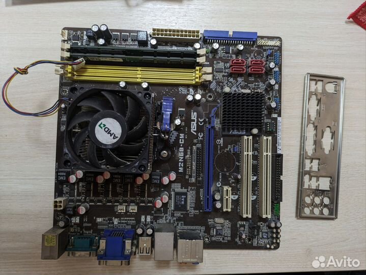 Материнская плата с процессором и оперативкой