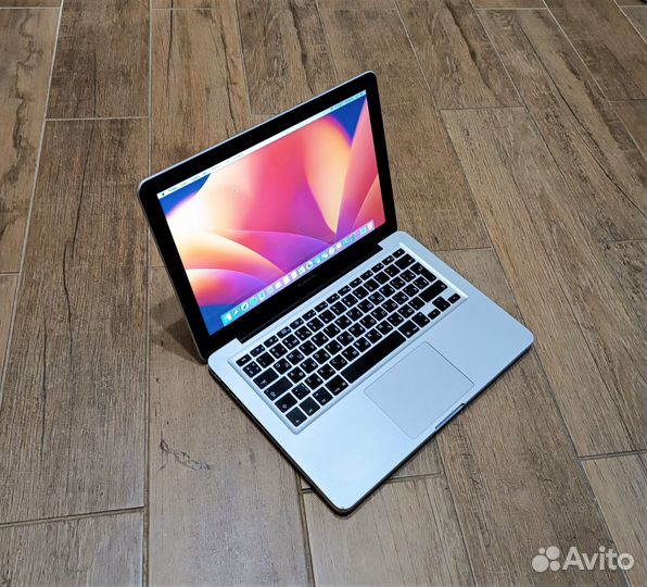 Macbook pro 13 2010 intel/8gb/ssd256gb/GT320m