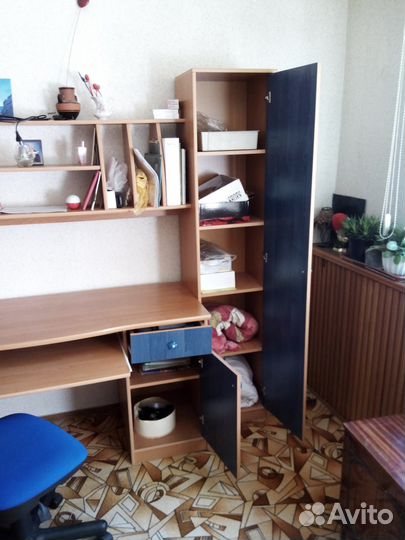 Продам комбинированную подростковую. стенку (кант