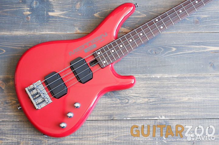 Бас гитара Yamaha MB-III FR