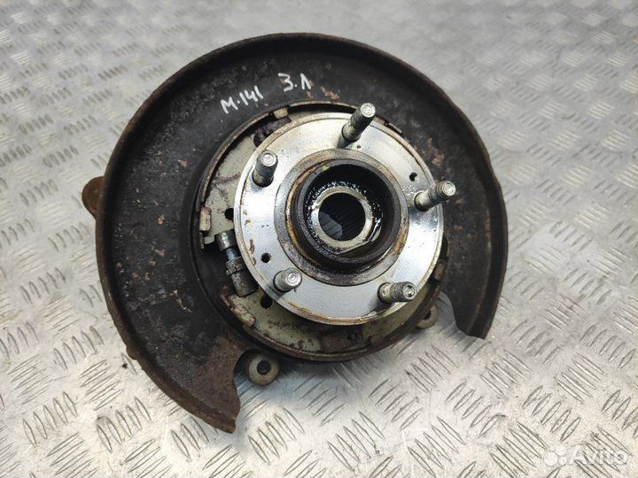 Кулак задний левый Kia Sorento XM 2.2 D4HB 197