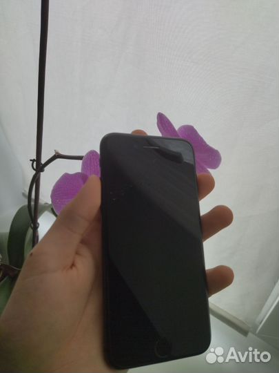 iPhone 7, 32 ГБ