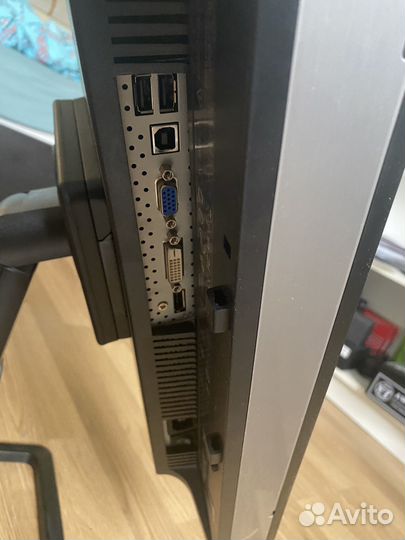 Монитор HP Z24w