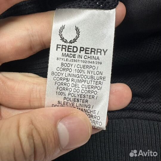 Бомбер Fred Perry лого в цвет