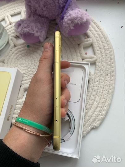 Apple iPhone 11 64gb Yellow рст