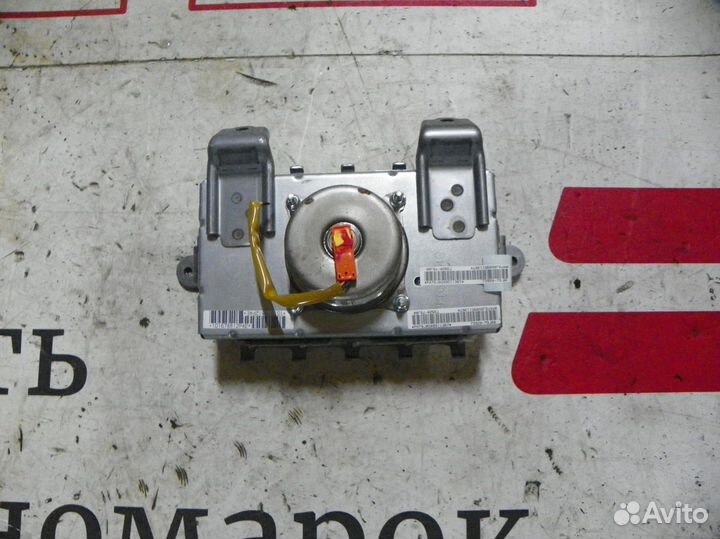 Подушка безопасности пассажирская (в торпедо) Suzu