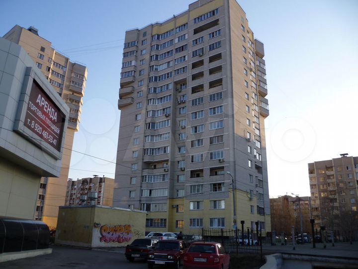 Доля в 3-к. квартире, 75,5 м², 2/16 эт.