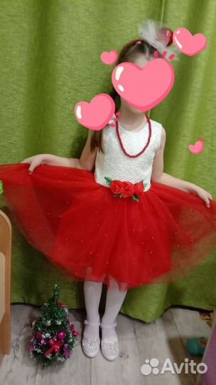 Новогодний костюм для девочки Бусинка