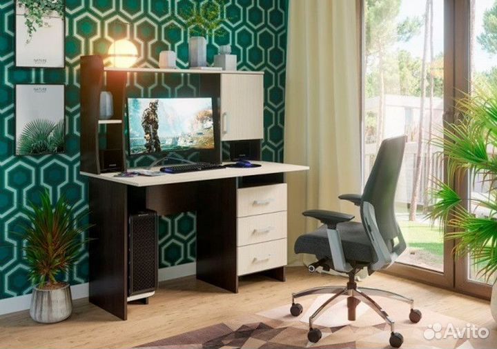 Компьютерный стол