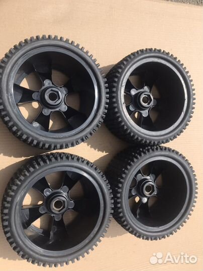 Колеса для rc моделей 1.8