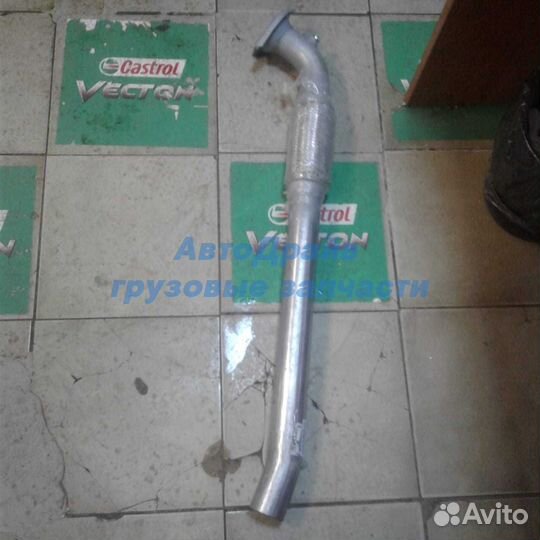 Труба глушителя Ивеко Дейли от коллектора к резона