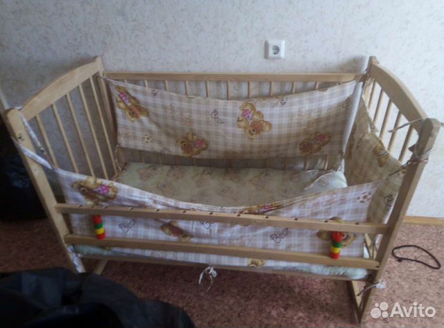 Детская кроватка