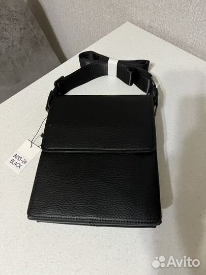 Мужская кожаная сумка новая