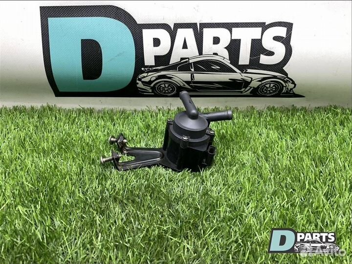 Помпа Bmw 7-Series F01 N63B44