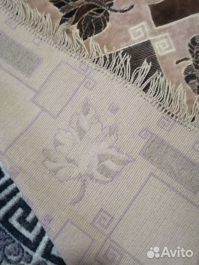 Накидки на диван и кресла