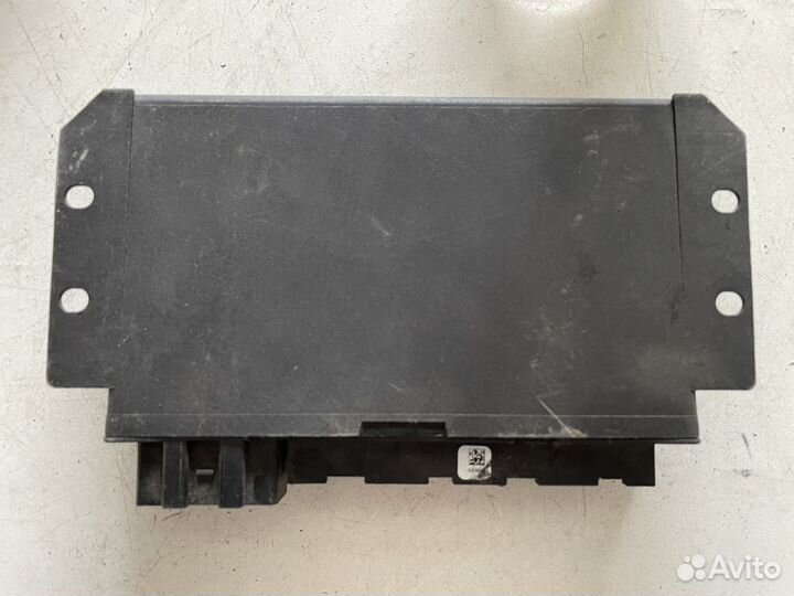 Блок управления центральным замком Audi A6C5