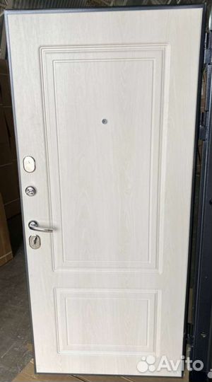 Двери входные, 10 см. 3 контура, со склада