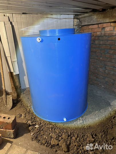 Изготовление емкостей из пищевого пластика