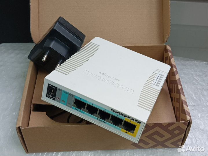 Mikrotik RB951Ui-2HnD