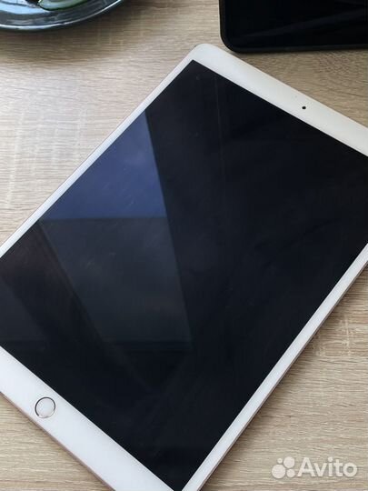Apple iPad Pro 10.5, 256 gb (wi-fi)