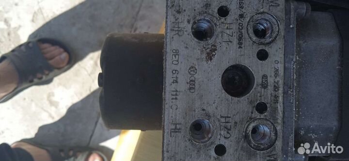 Запчасти на audi a6 c5