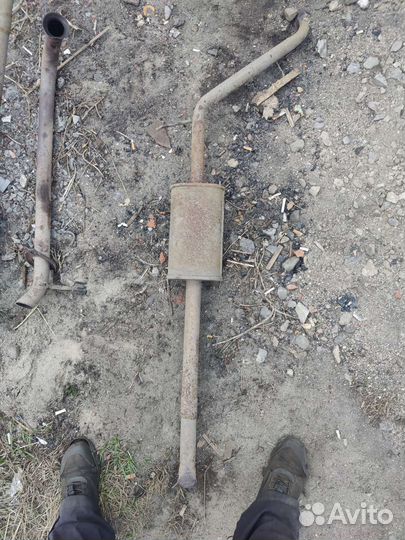 Глушитель Renault Logan 1