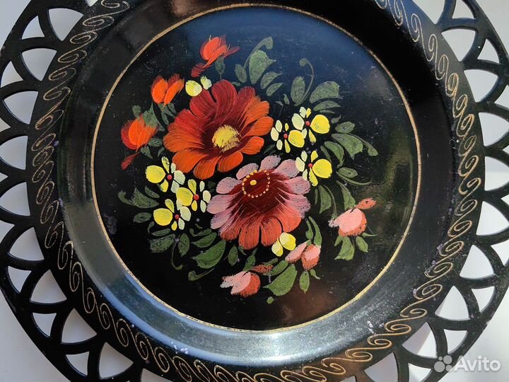 Тарелка декоративная металлическая